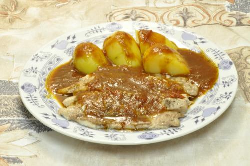 Pstruh na víně s rajčaty – Snadné recept z Česko kuchyně, hotový za 30 - 45 minut